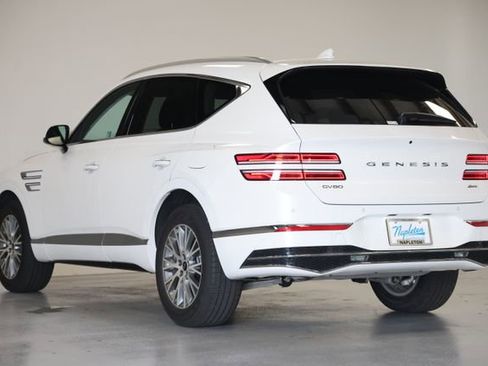 Used 2025 Genesis GV80 2.5T Standard AWD/4WD image 12