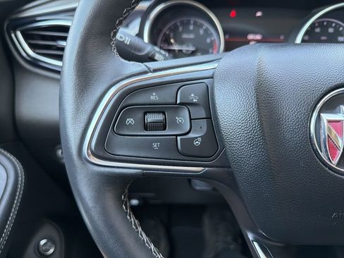 Used 2022 Buick Encore GX Essence w/ Experience Buick Package AWD/4WD image 33