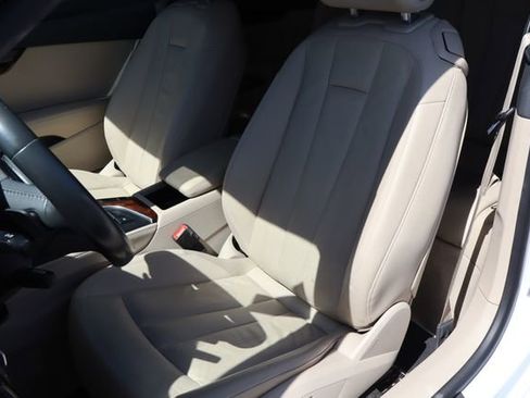 Used 2019 Audi A5 2.0T Premium Plus w/ Premium Plus image 6