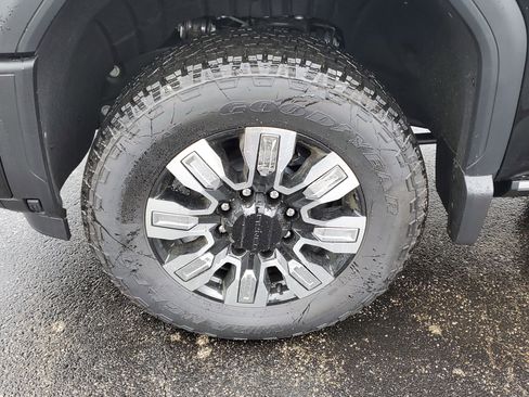 New 2026 GMC Sierra 2500 Denali w/ Denali Reserve Package image 10