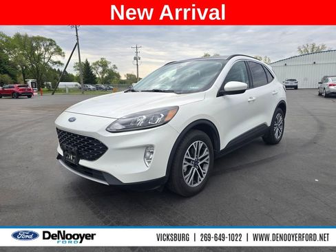 Used 2021 Ford Escape SEL w/ Technology Package AWD/4WD image 1