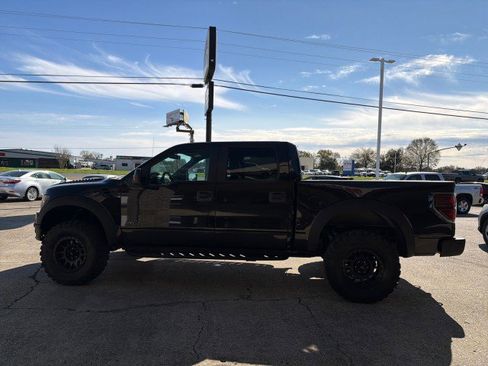 Used 2014 Ford F150 Raptor image 9