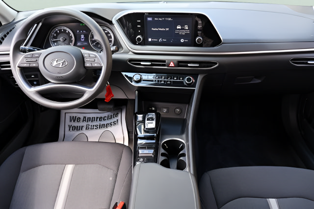 Used 2023 Hyundai Sonata SE FWD image 11