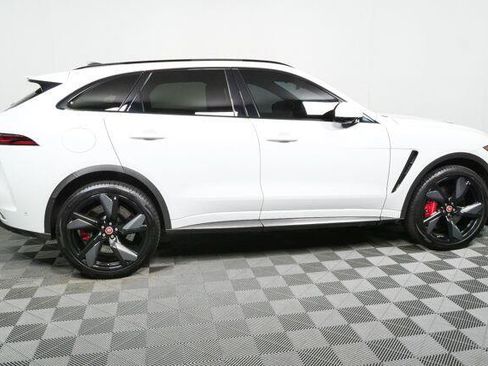 Used 2021 Jaguar F-PACE SVR AWD/4WD image 34