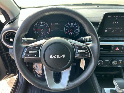 Used 2024 Kia Forte LXS FWD image 18