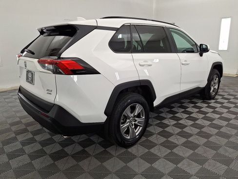 Used 2023 Toyota RAV4 XLE AWD/4WD image 16