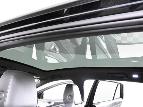 Certified 2024 Volkswagen ID.4 S RWD image 5