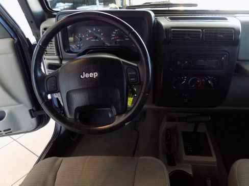 Used 2005 Jeep Wrangler Sport w/ 30" Tire & Wheel Group AWD/4WD image 14