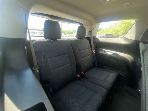 Used 2020 GMC Acadia SLE w/ LPO, Floor Liner Package FWD image 28