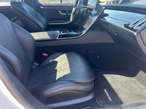 Certified 2023 Mercedes-Benz S 500 4MATIC w/ AMG Line image 37