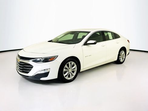 Used 2024 Chevrolet Malibu LT FWD image 3
