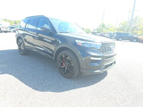 Used 2023 Ford Explorer ST w/ Equipment Group 401A image 6