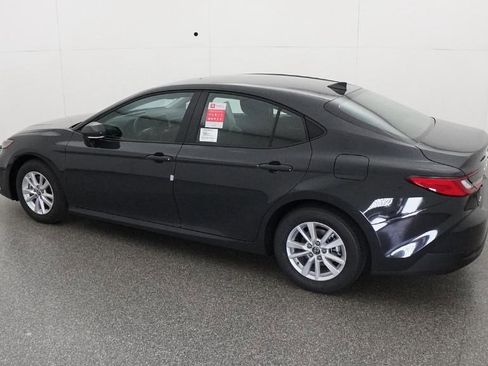 New 2026 Toyota Camry LE image 11