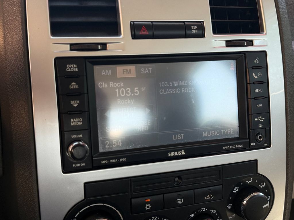 Used 2008 Chrysler 300 C w/ Navigation & Sound Group II RWD image 26