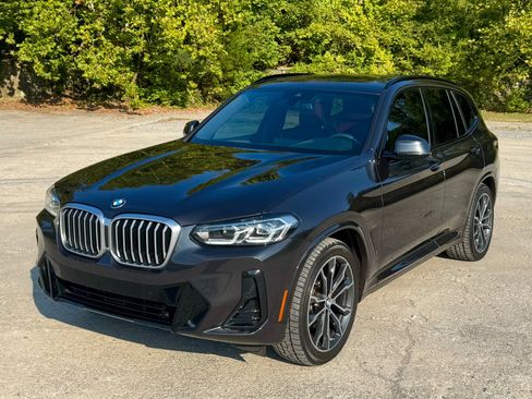 Used 2023 BMW X3 sDrive30i w/ M Sport Package image 2