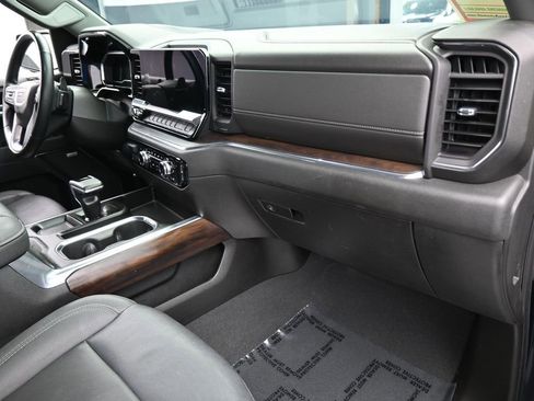 Used 2023 GMC Sierra 1500 SLT w/ SLT Premium Plus Package image 54