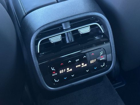 New 2026 Mercedes-Benz E 53 AMG e 4MATIC Sedan image 23