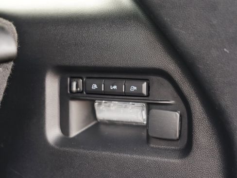 Used 2023 Ford Explorer Limited w/ Equipment Group 301A image 33