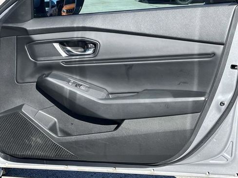 Used 2023 Honda Accord EX image 25