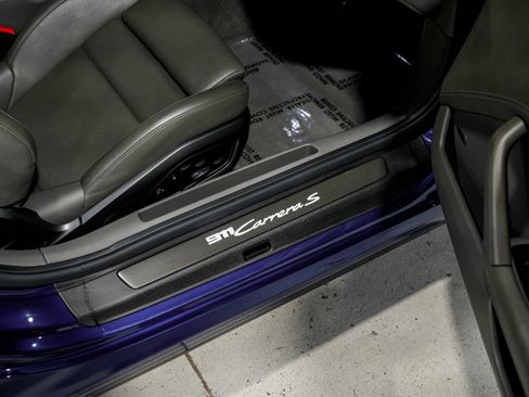 Used 2021 Porsche 911 Carrera S image 32