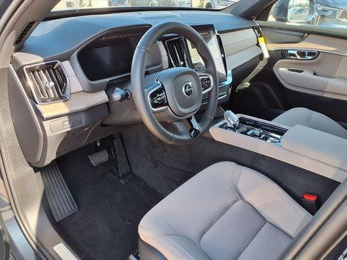 New 2026 Volvo XC90 B6 Plus w/ Protection Package Premier image 12