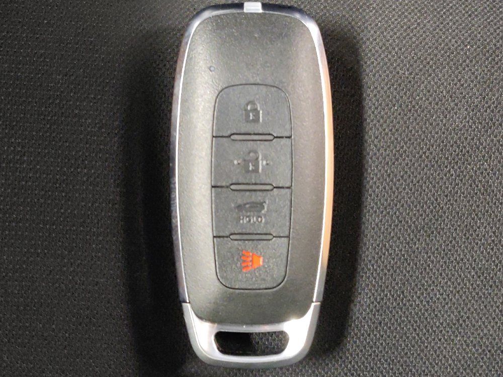 Used 2025 Nissan Sentra SV FWD image 32
