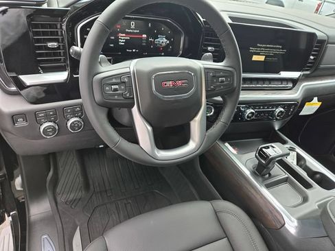 New 2026 GMC Sierra 1500 SLT w/ SLT Premium Package AWD/4WD image 10