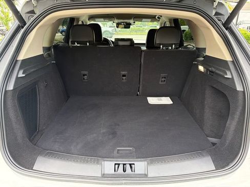 New 2026 Lincoln Corsair Premiere FWD image 19