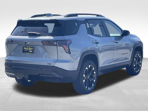 New 2026 Chevrolet Equinox RS w/ Convenience Package III FWD image 3