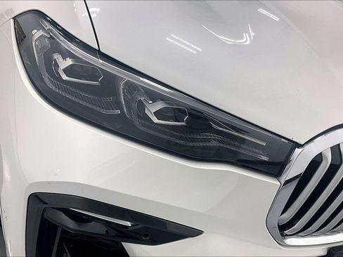 Used 2019 BMW X7 xDrive50i w/ Dynamic Handling Package image 37