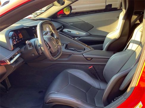 Used 2024 Chevrolet Corvette Stingray image 9