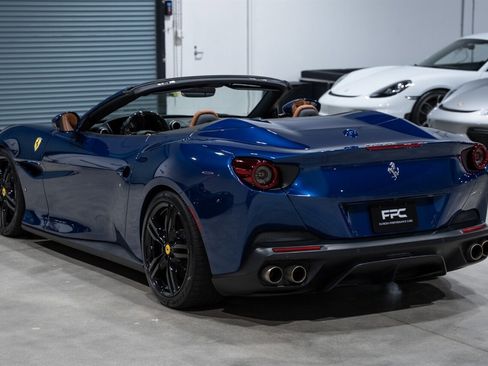 Used 2020 Ferrari Portofino image 72