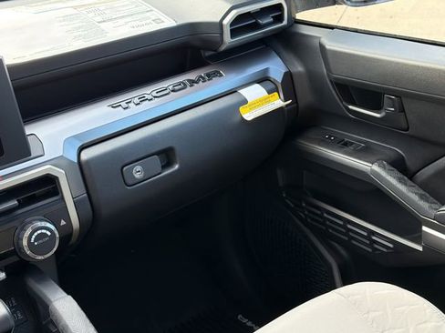 New 2026 Toyota Tacoma SR5 image 15