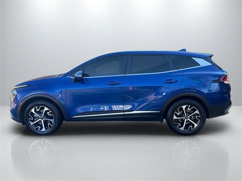 Certified 2023 Kia Sportage EX image 4
