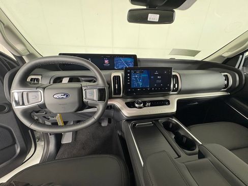 New 2027 Ford Expedition Active RWD image 7