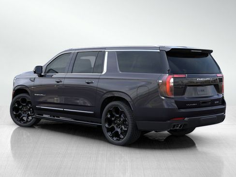 New 2026 GMC Yukon XL Denali Ultimate w/ LPO, Floor Liner Package AWD/4WD image 4