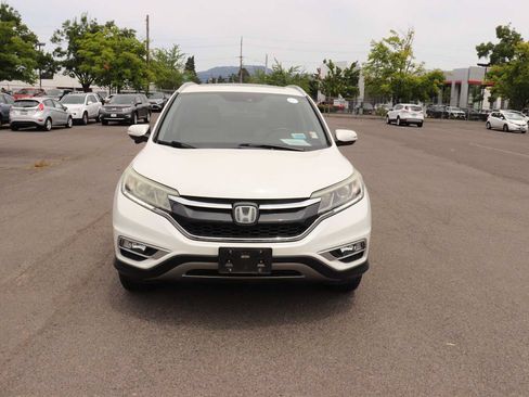 Used 2015 Honda CR-V Touring image 2