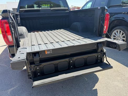 Used 2019 GMC Sierra 1500 SLT w/ SLT Premium Plus Package AWD/4WD image 6