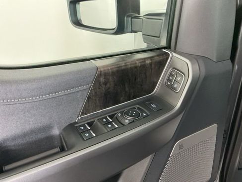 Certified 2025 Ford F350 Lariat w/ FX4 Off-Road Package AWD/4WD image 16