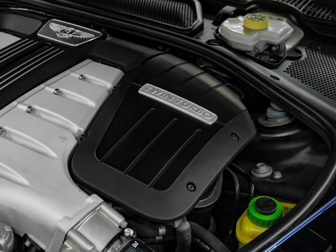Used 2018 Bentley Flying Spur W12 AWD/4WD image 66