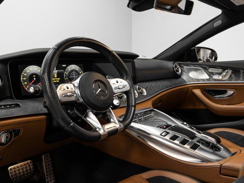 Used 2019 Mercedes-Benz AMG GT 63 S w/ Driver Assistance Package image 8