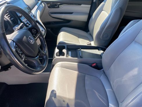 Used 2019 Honda Odyssey Elite image 11