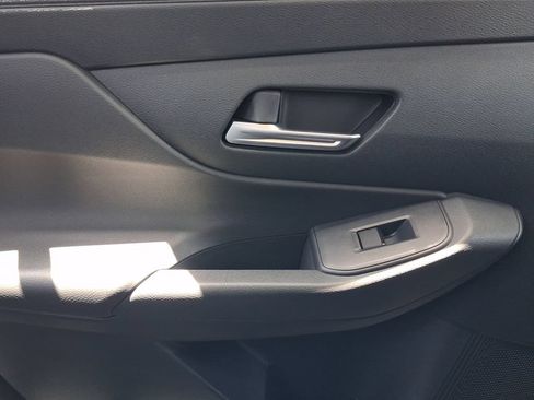 New 2026 Nissan Sentra SV w/ SV Convenience Package FWD image 26