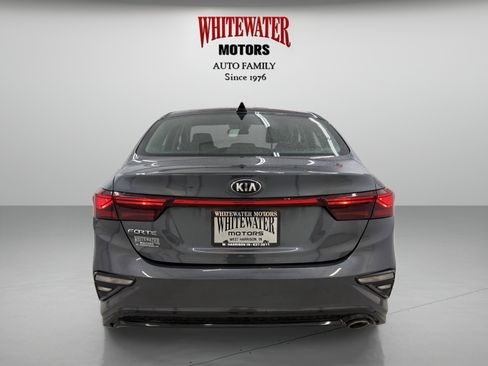 Used 2020 Kia Forte LXS FWD image 3