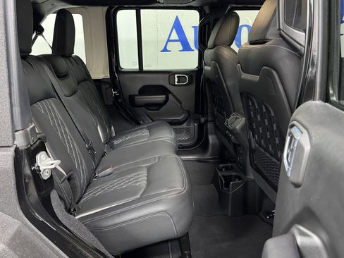 Used 2021 Jeep Wrangler Unlimited Rubicon image 19