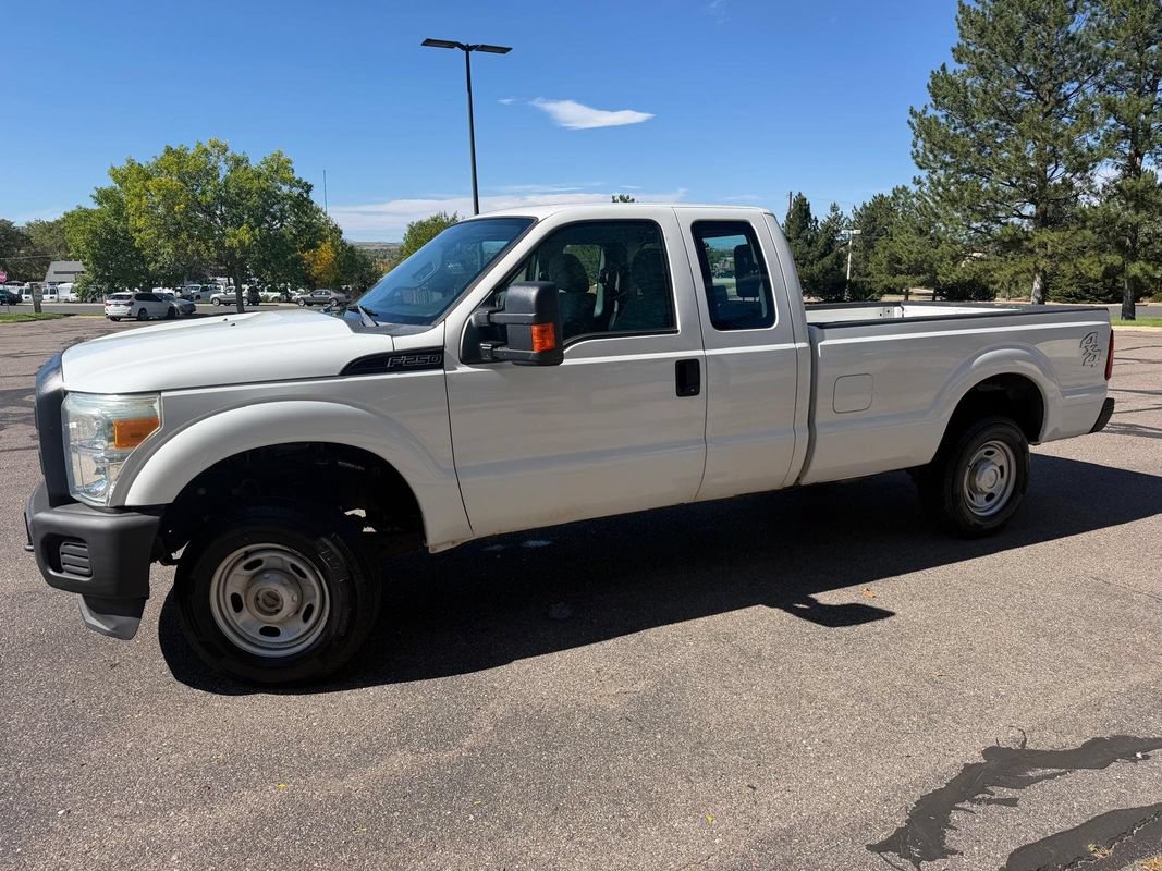 Used 2015 Ford F250 XL w/ Power Equipment Group AWD/4WD image 3