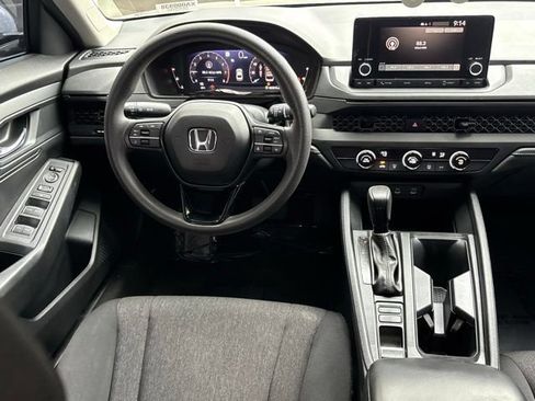 Used 2023 Honda Accord LX image 14