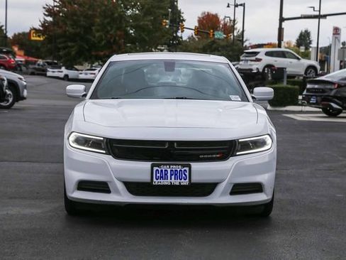 Used 2022 Dodge Charger SXT w/ Leather Interior Group image 3