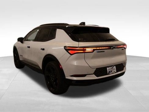 New 2026 Chevrolet Equinox EV RS image 5