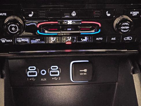 New 2025 Jeep Grand Cherokee Limited image 31